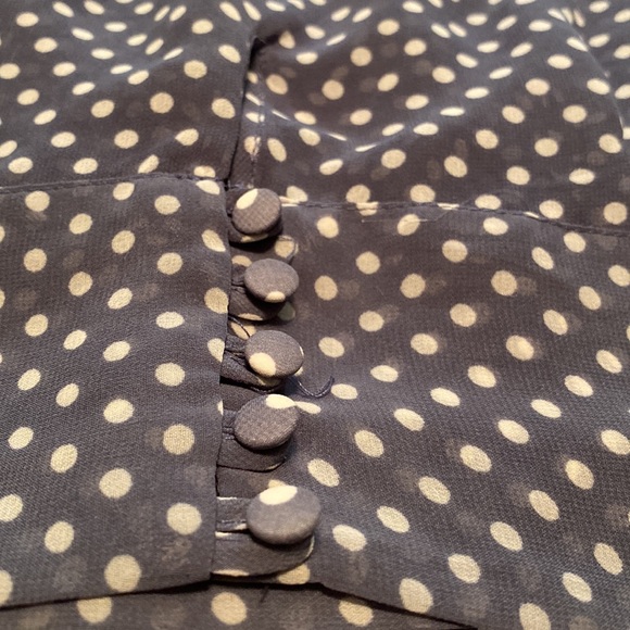 Beautiful H&M Sleeveless Polka Dot Top | Size 4 - Picture 5 of 6